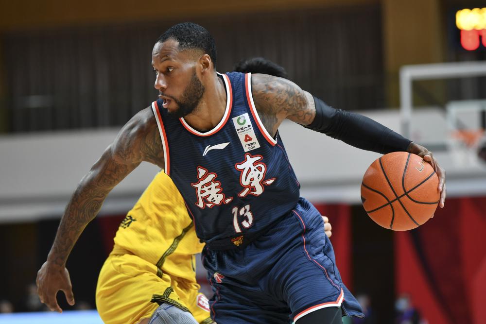 CBA限制外援原本是想给国内球员更多机会，没想到他们根本不配
